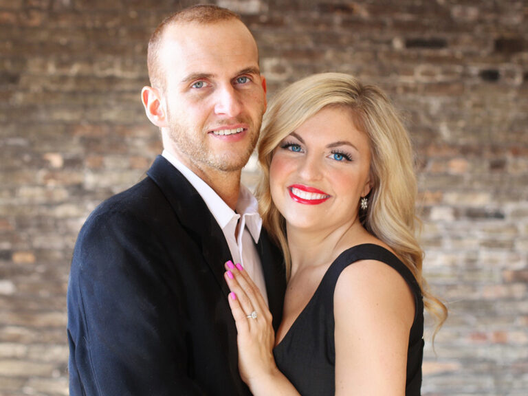 Nicole Gillies and Hamish Wright engagement photo