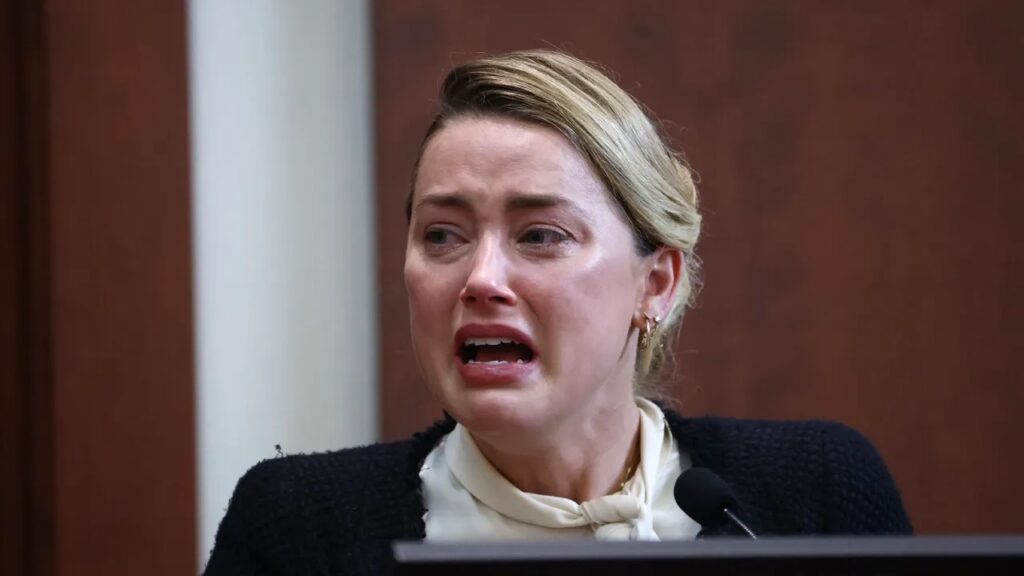 Amber Heard crying in court