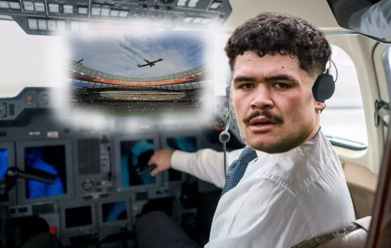 dupes flying plane